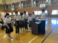 08